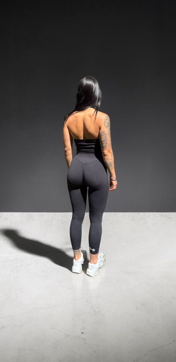 Peach Lift Black Leggings